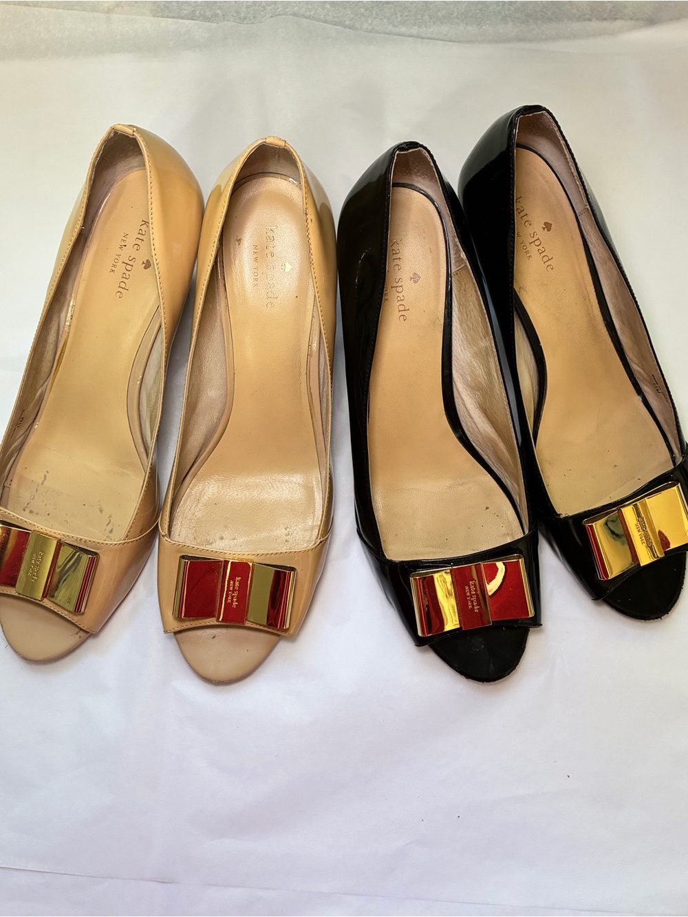 kate spade size 11 Two-Pair Bow-Accent Peep Toe wedge heels in Nude and Black